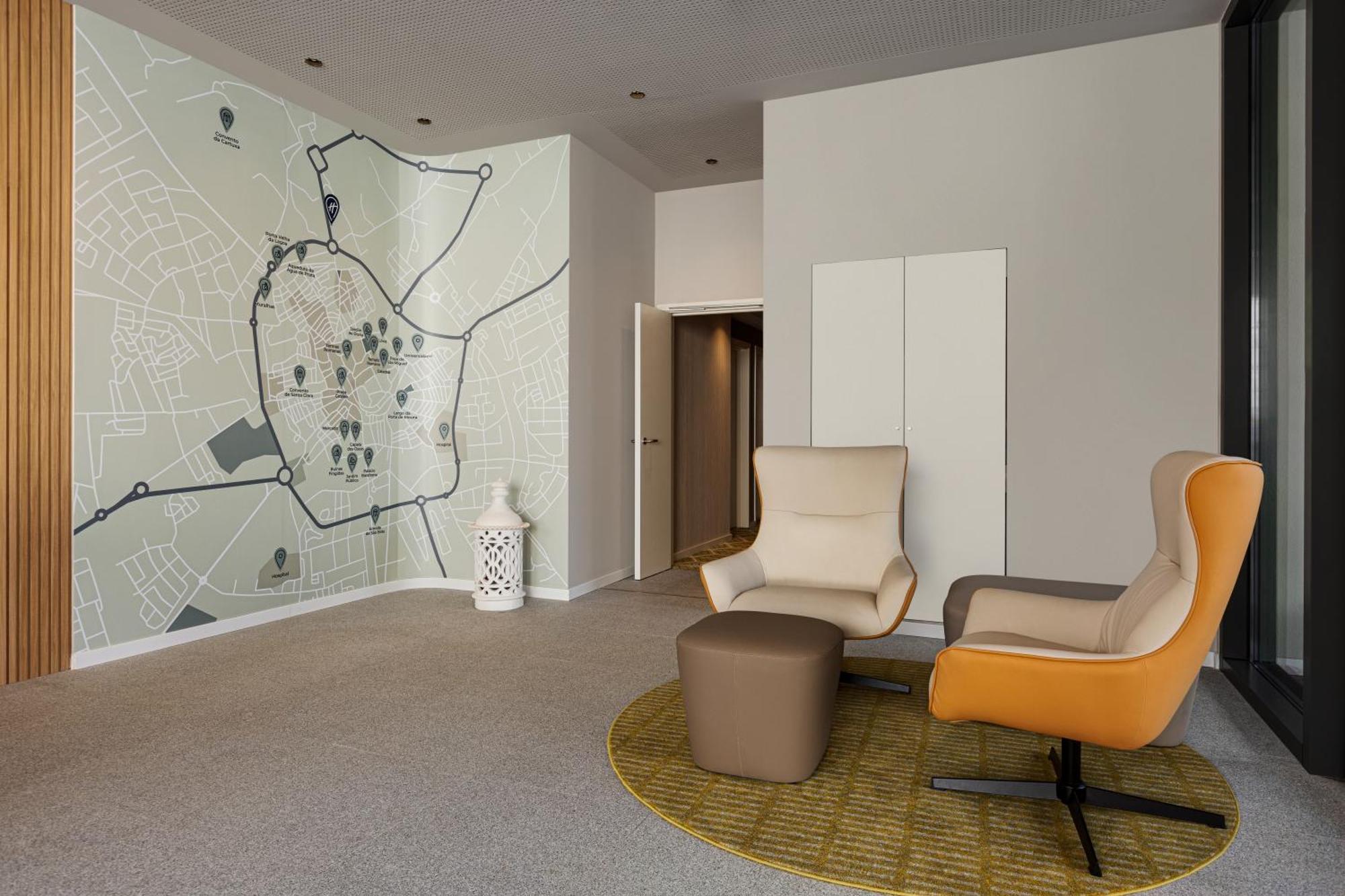 Express By Ihg 3* Evora