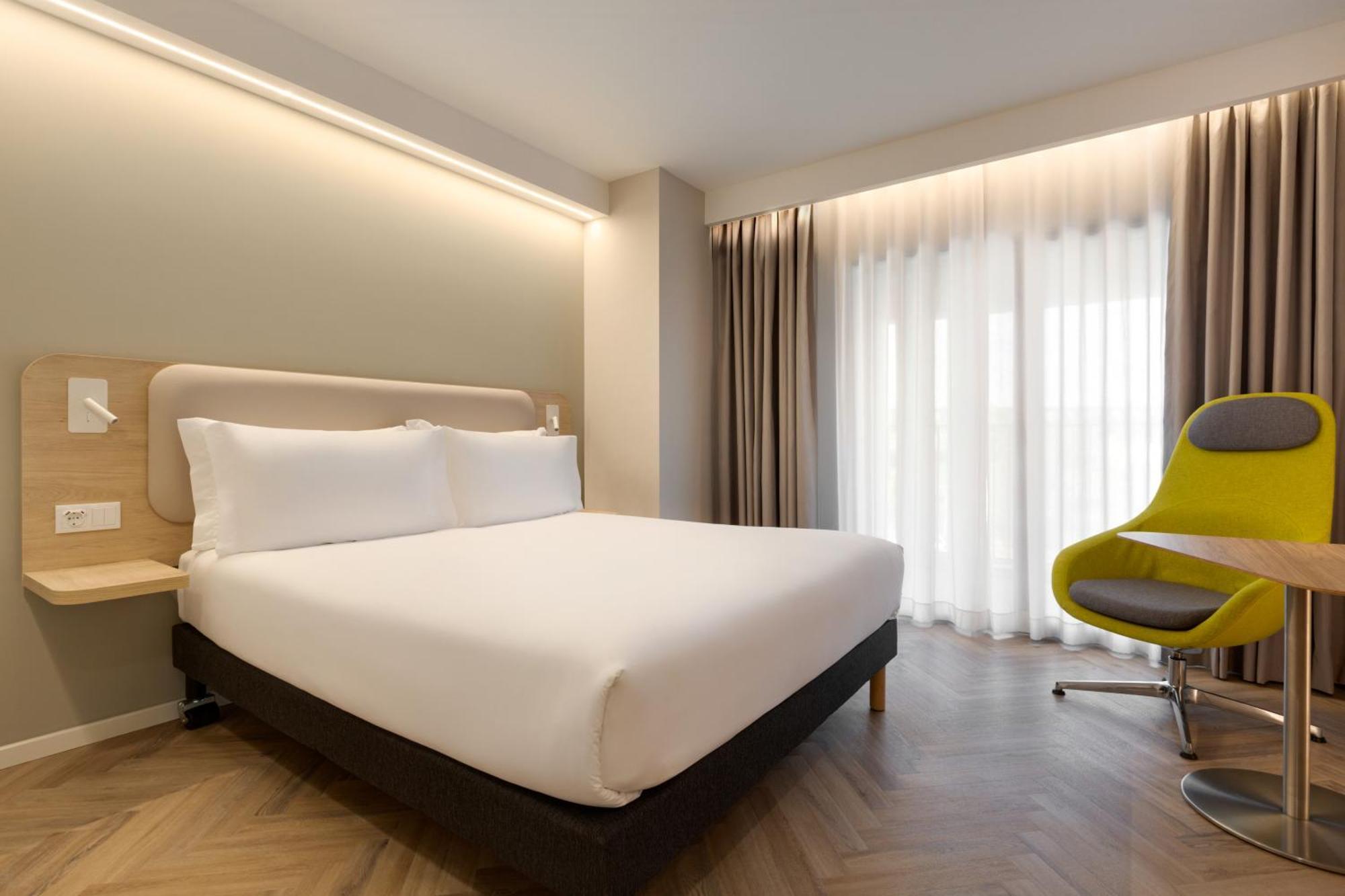 Hotel Express By Ihg