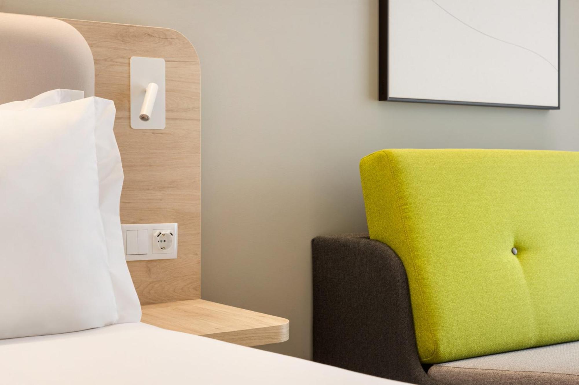Hotel Express By Ihg