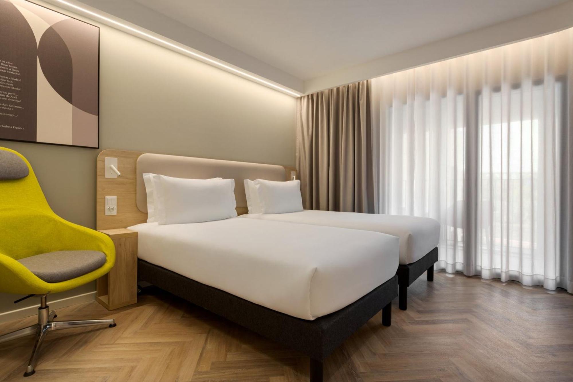Express By Ihg 3*